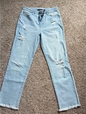 Celebrity Pink Light Wash Distressed Women’s Jeans